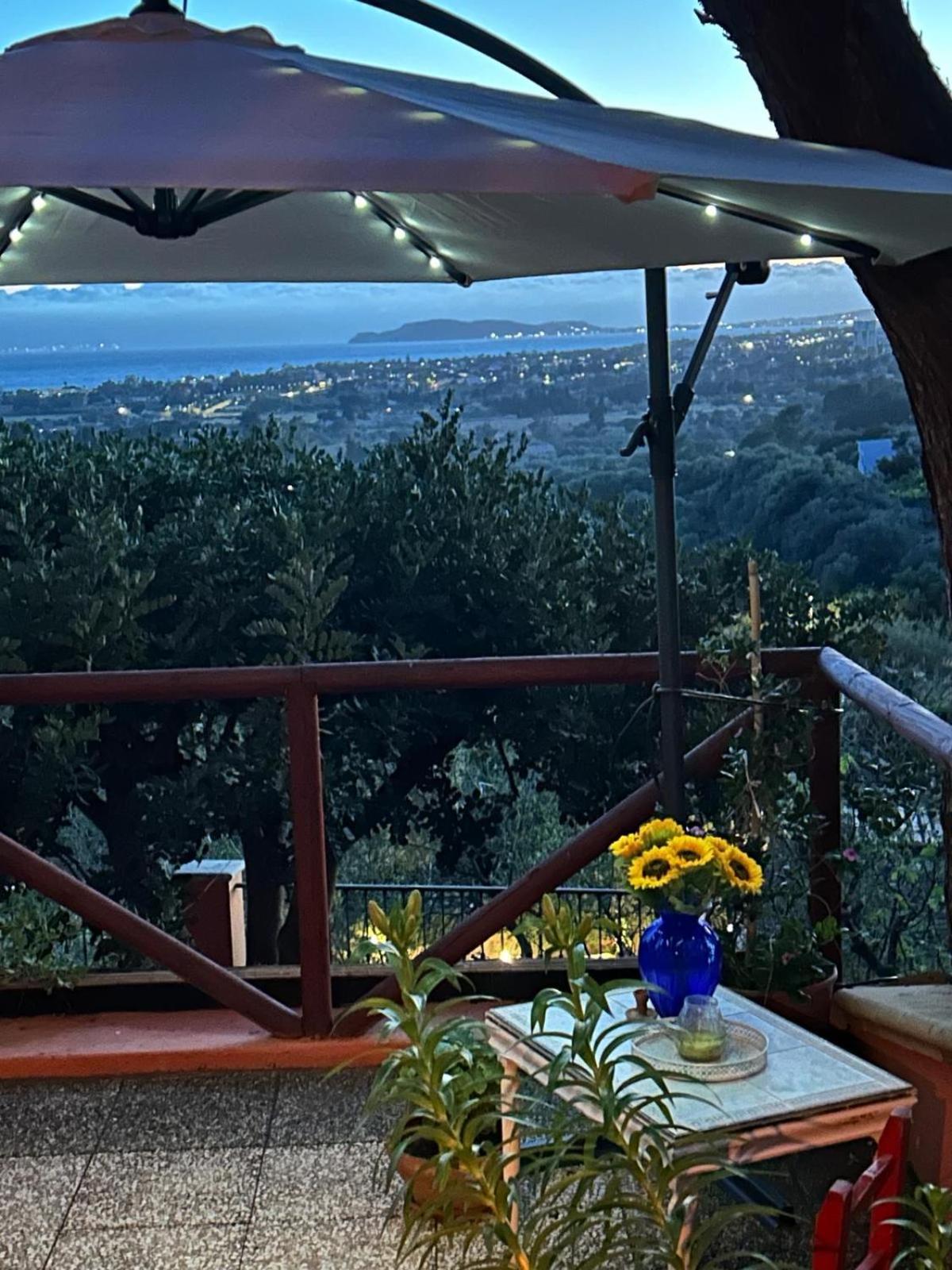 Villa Con Giardino Vista Mare Capitana Ngoại thất bức ảnh